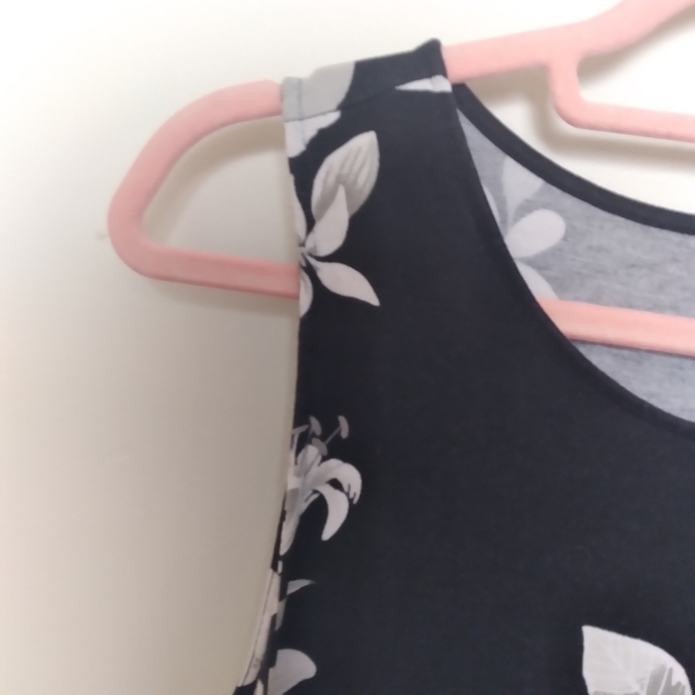 Old Navy Black and White Floral Midi Tank Dress Size Large - Picture 6 of 9